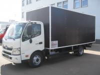 Промтоварный фургон на базе шасси Hino 720L (Toyota)